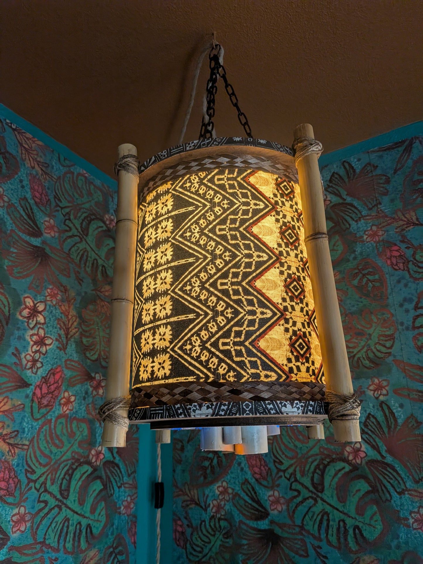 Loli Lamp Traditional Tapa