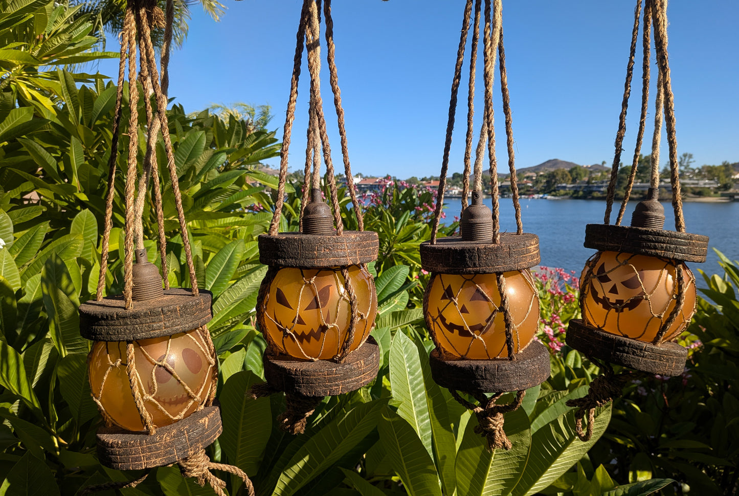 Jack-o'-lantern Glass Float Lantern Lamp