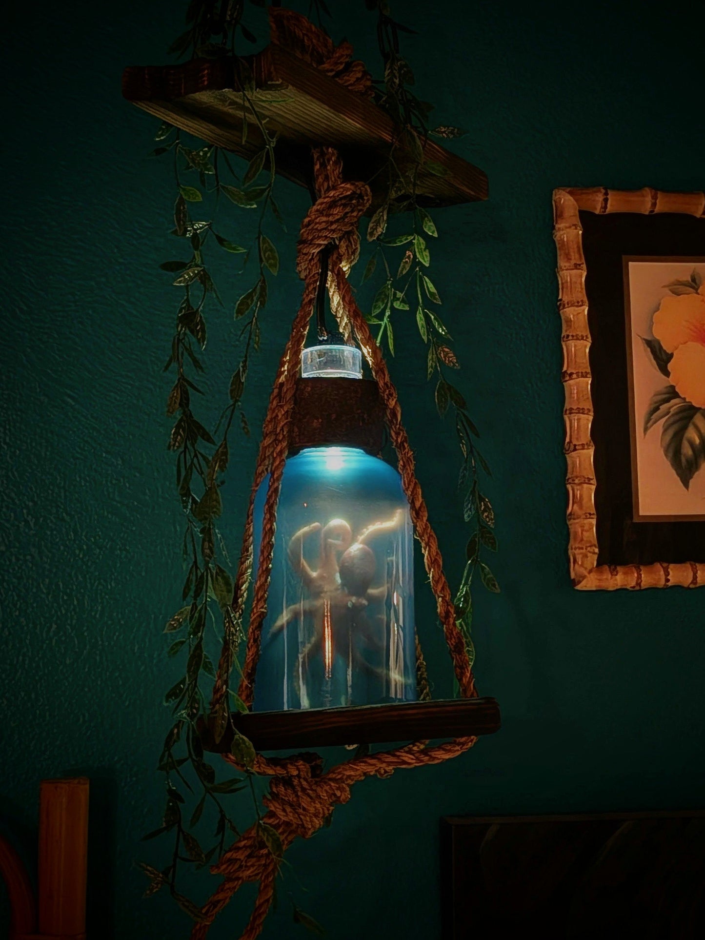 Creature Feature Octopus Beachcomber Lamp