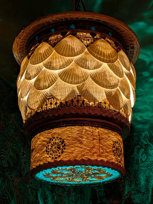 Harikoa Shell Lamp